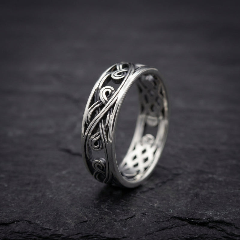 Vintage Hollow Silver Ring