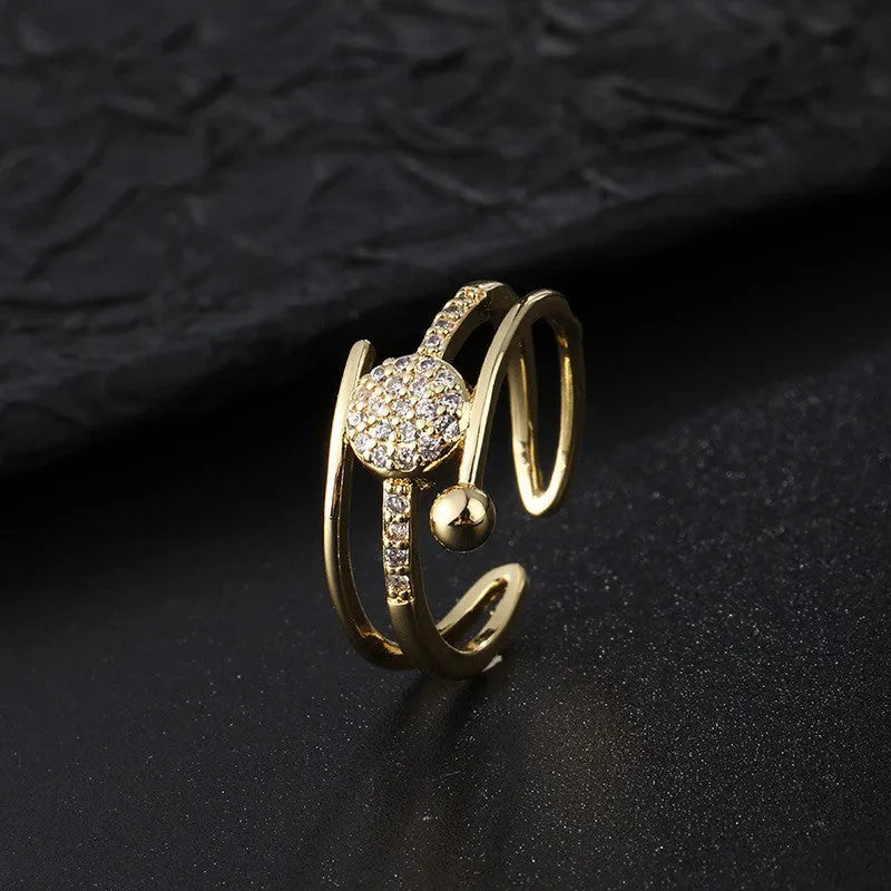 Elegant Gold Crystal Ring
