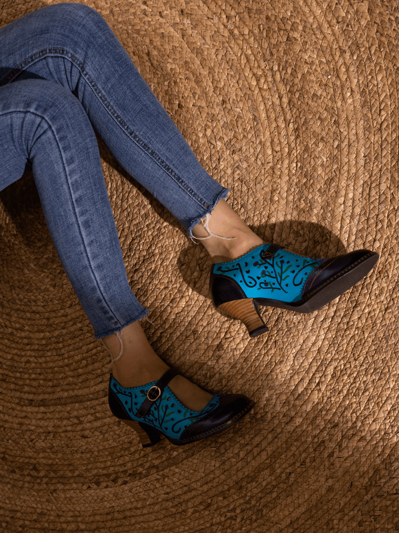 Soffia | Picking Petals Perforated Leather Pump