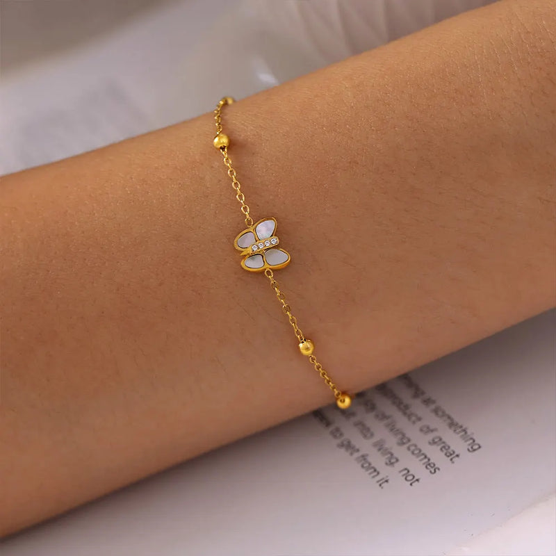 Elegant Pearl Bracelet