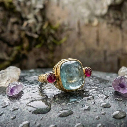 A Vintage Style Gold Aquamarine Ring