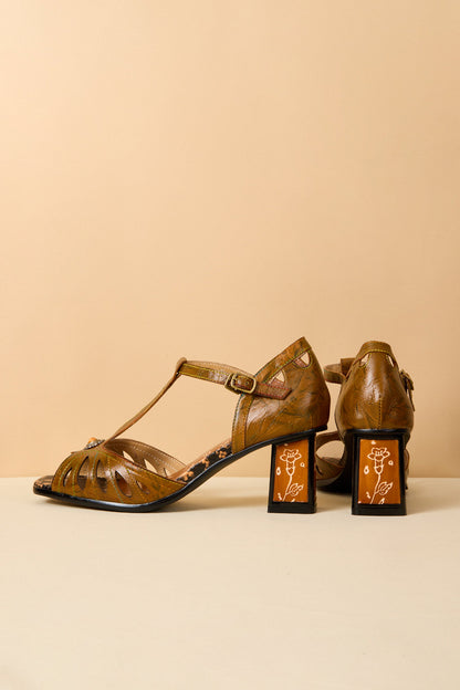 Soffia | Romancing You Crack T-strap Pump