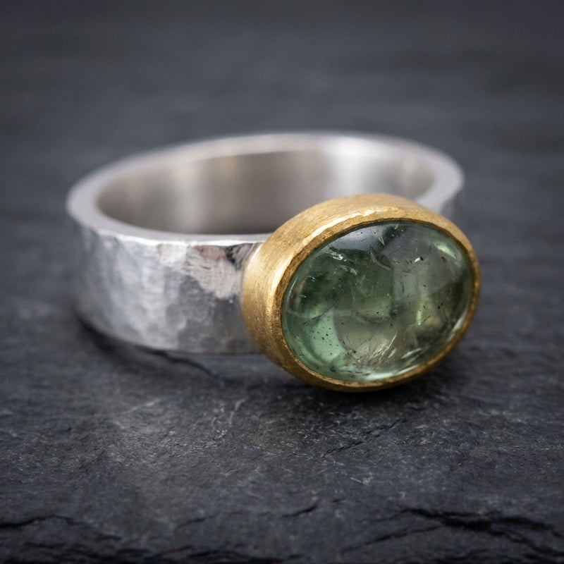 Vintage Green Rounded Stone Ring