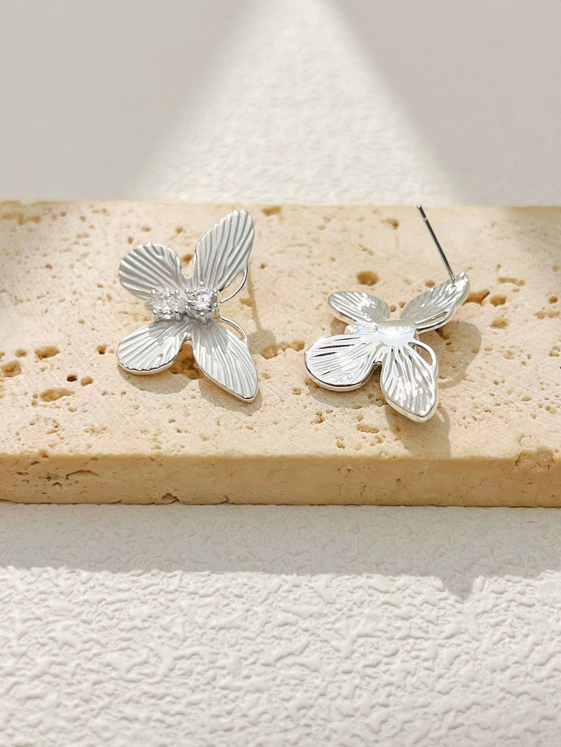 Delicate Flower Earrings