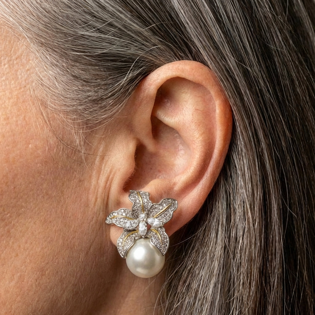 Elegant Flower Pearl Earrings
