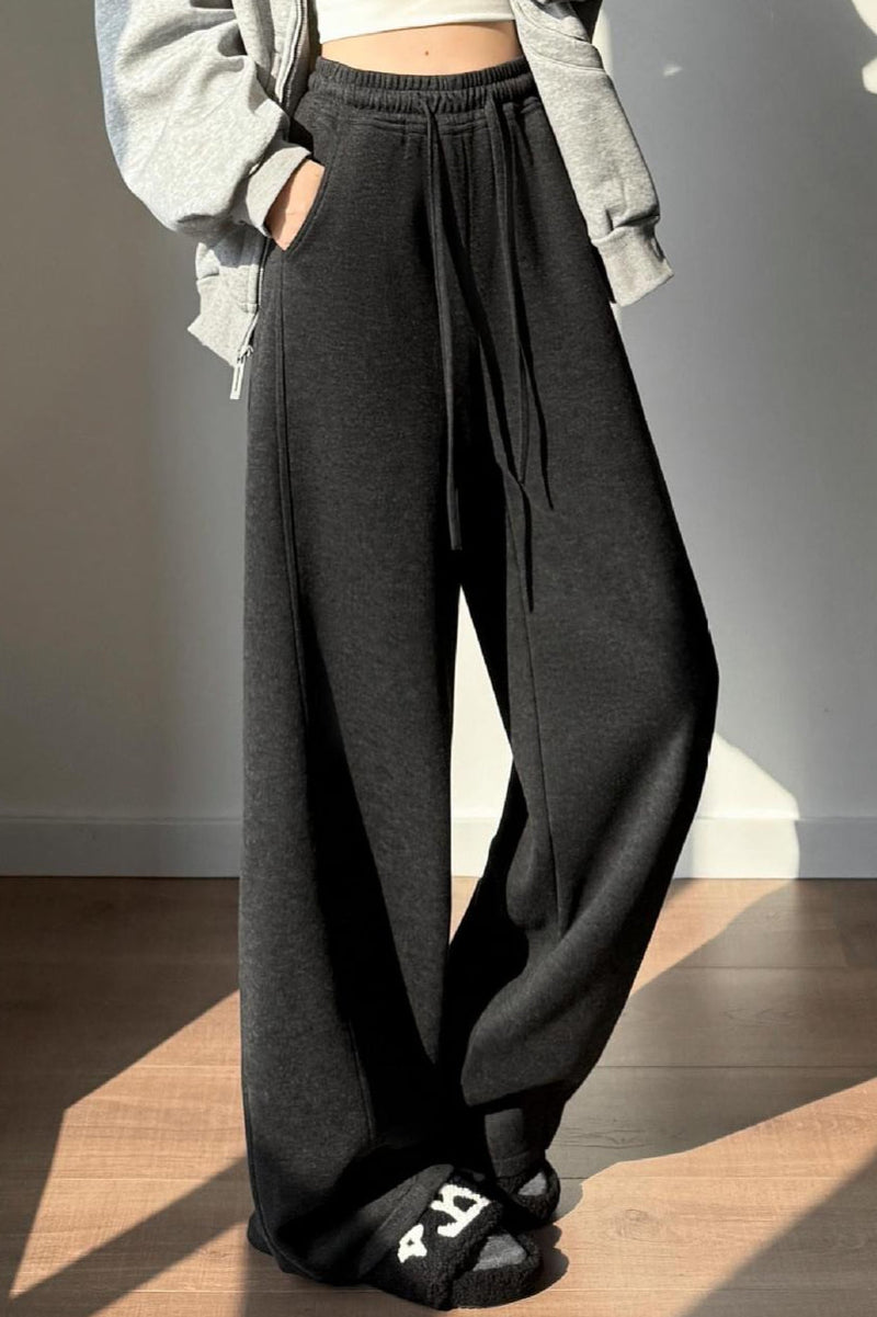 Plush Wool Curved Knit Pants