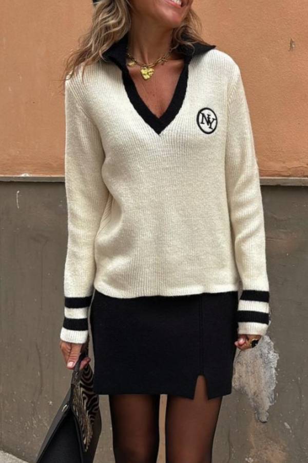 Quebec Beige V-neck Sweater