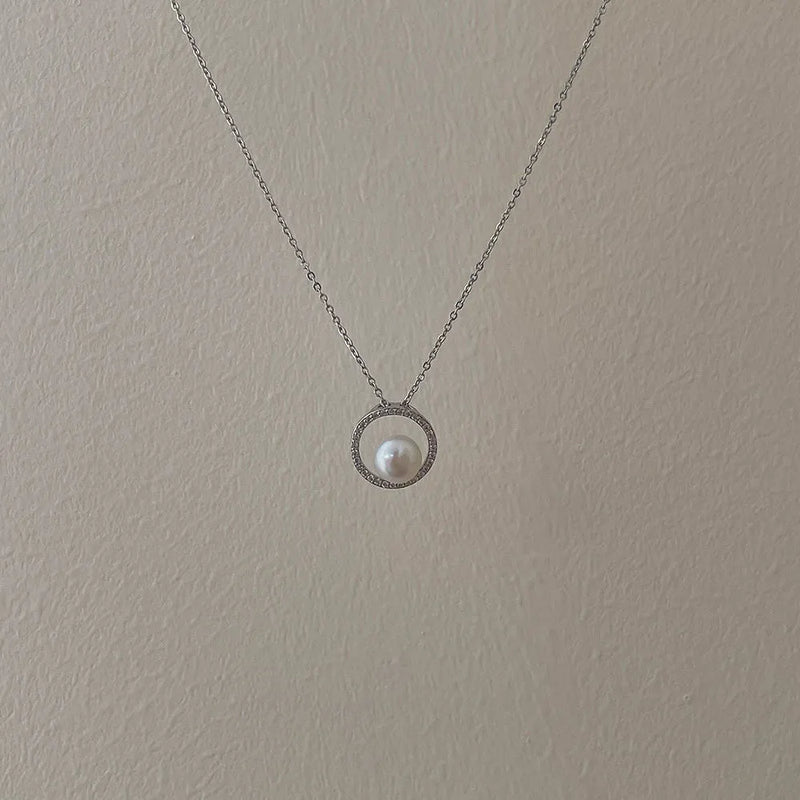 Elegant Pearl Necklace