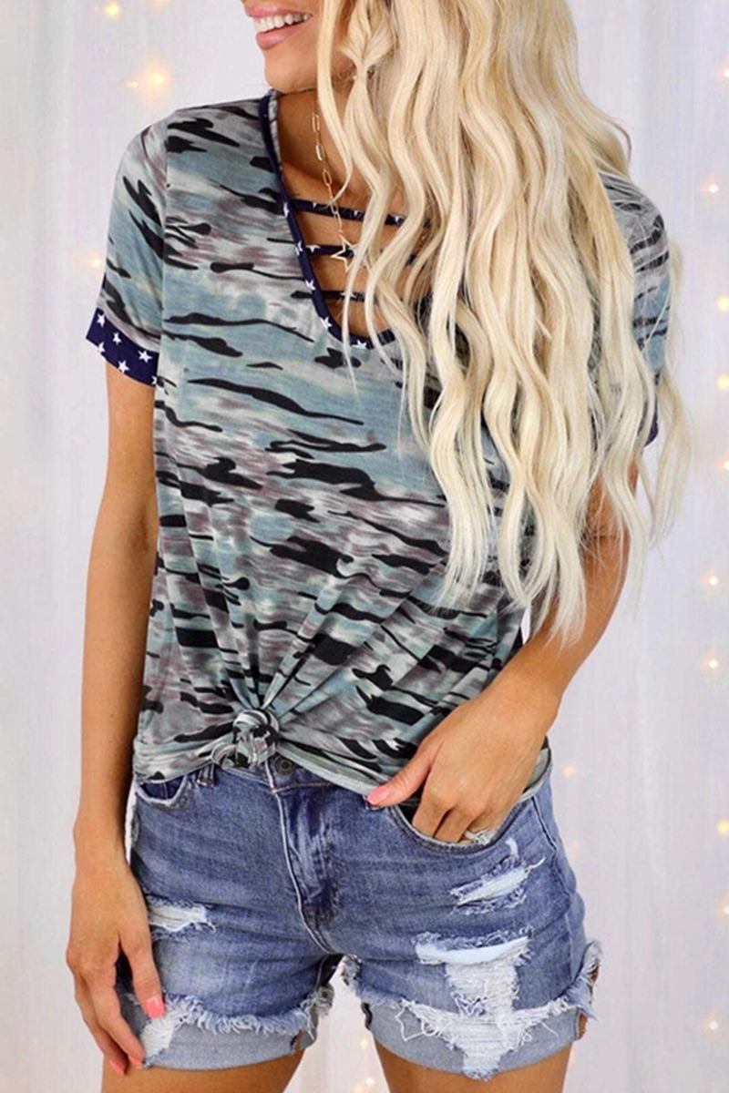 Street Camouflage Print Hollowed Out Split Joint V Neck T-shirts(5 Colors)