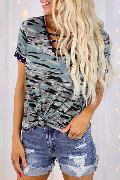 Street Camouflage Print Hollowed Out Split Joint V Neck T-shirts(5 Colors)