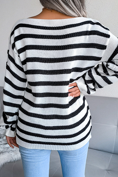 Striped Patchwork Contrast Off the Shoulder Sweaters(3 Colors)