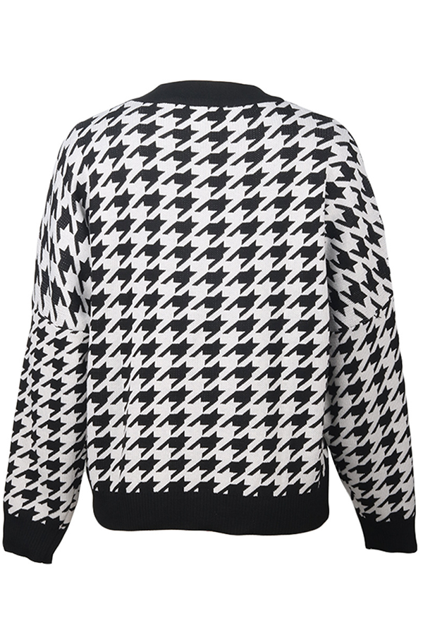 Street Geometric Patchwork Contrast O Neck Sweater(3 Colors)