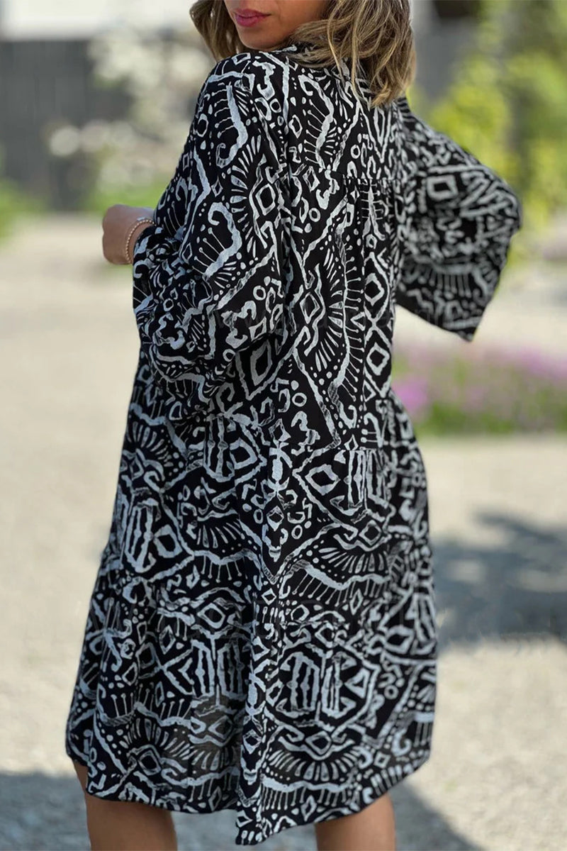 Sweet Geometric Print Buttons V Neck Cake Skirt Dresses