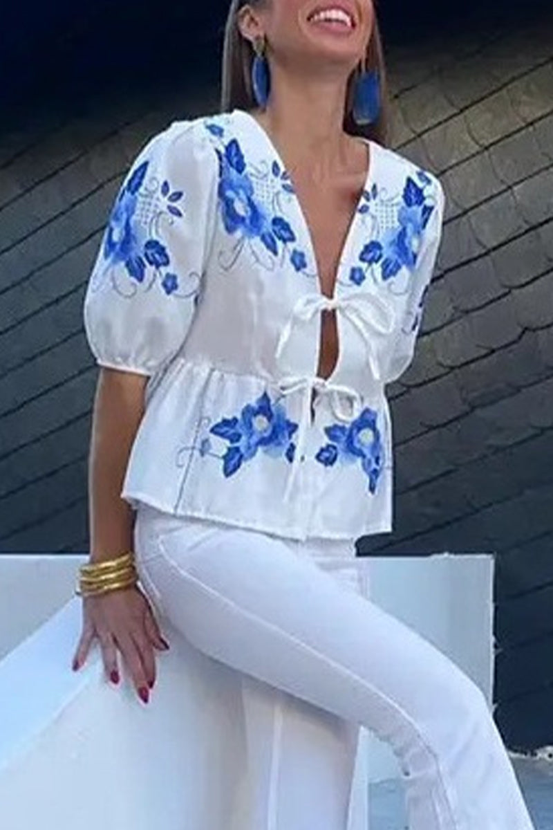 Not Positioning Printed Flowers Frenulum V Neck Blouses