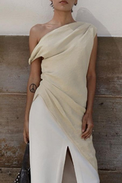 Irregular Sloping Shoulder T-shirts