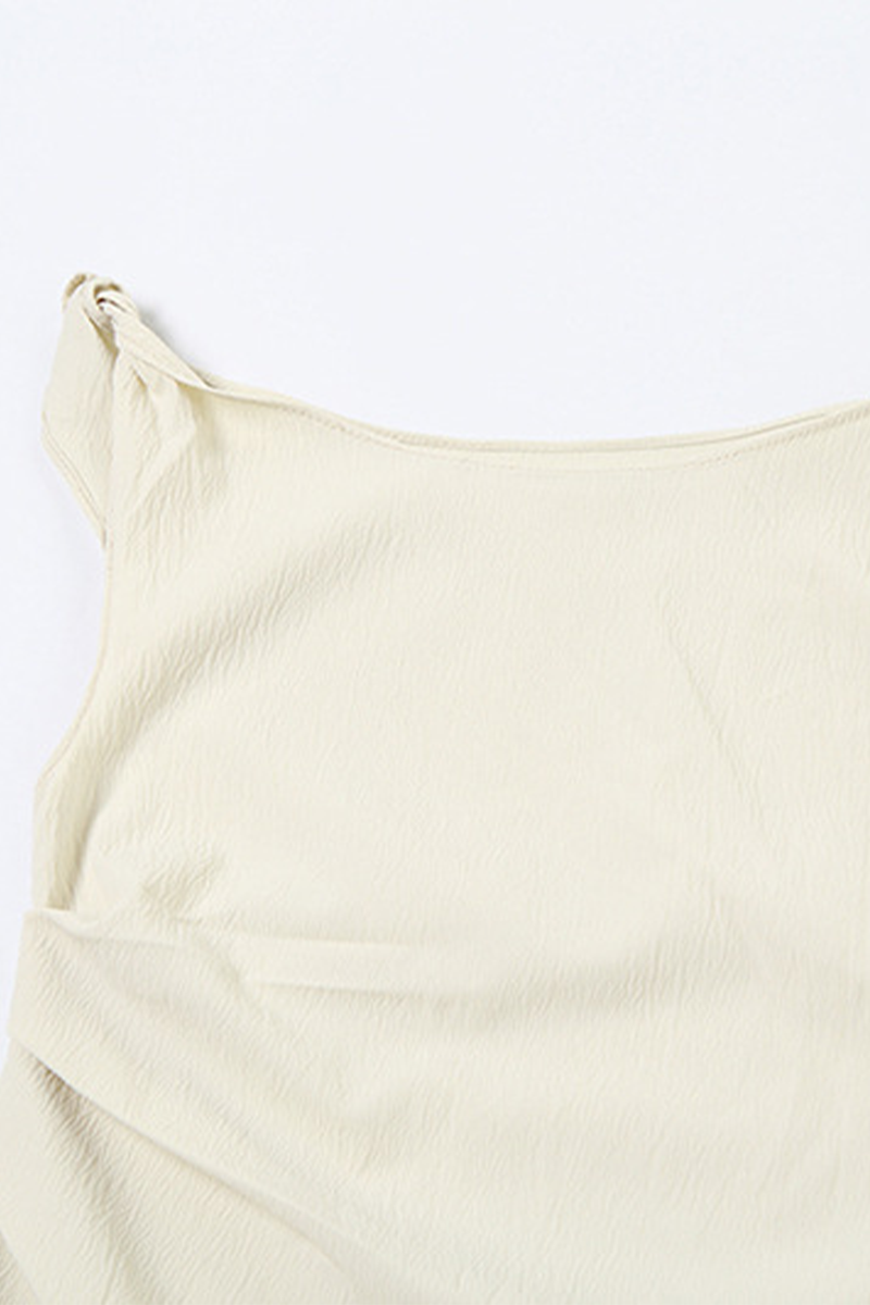 Irregular Sloping Shoulder T-shirts