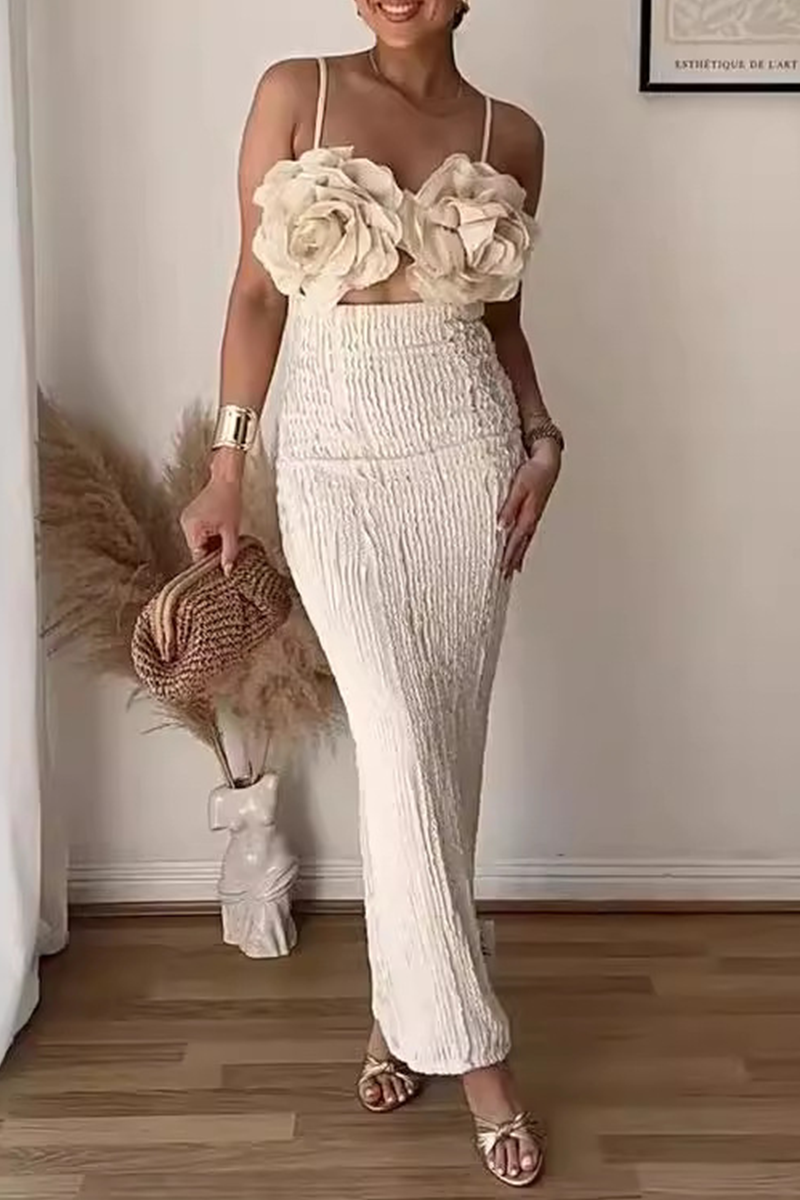 Ruched Flower Shape V Neck One Step Skirt Dresses
