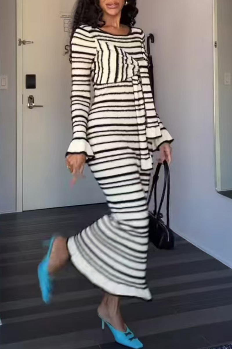 Stripe Patchwork Bow Decor Contrast O Neck One Step Skirt Dresses