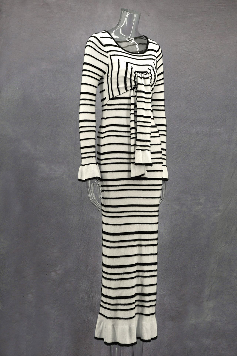 Stripe Patchwork Bow Decor Contrast O Neck One Step Skirt Dresses