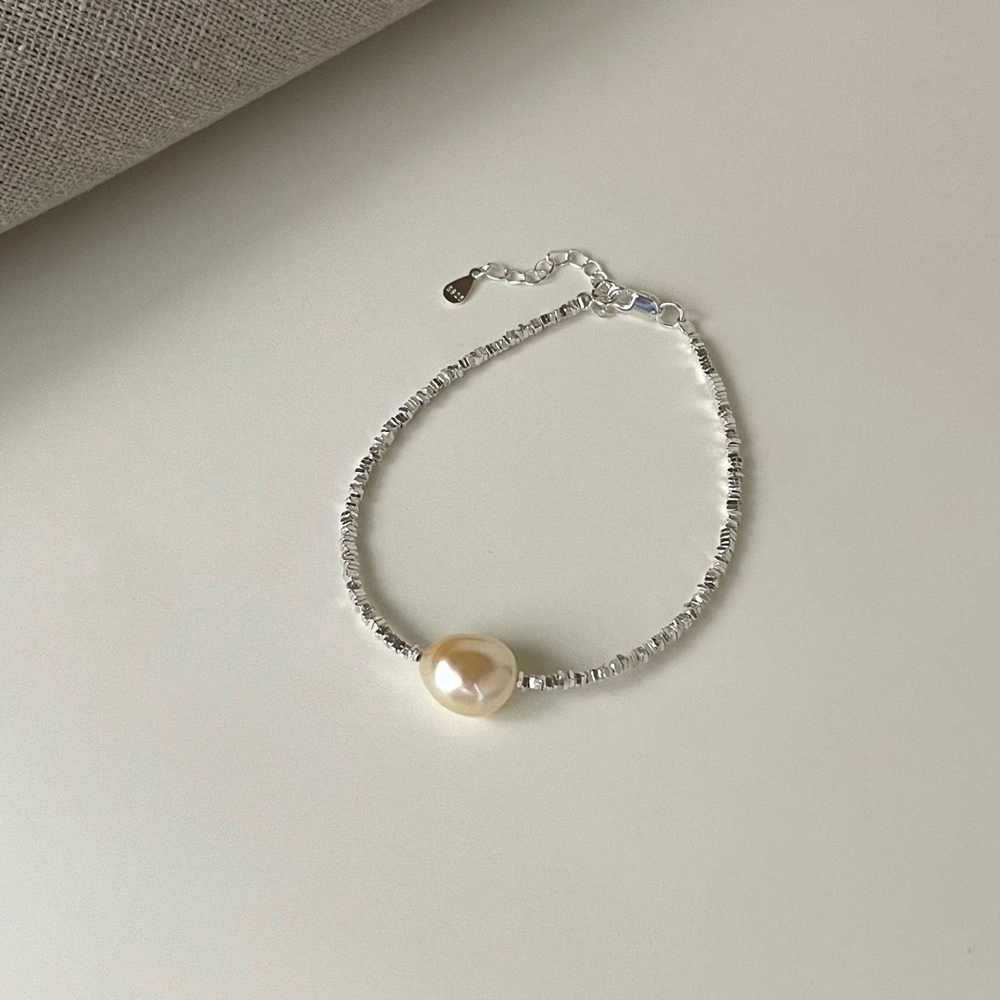 Elegant Pearl Bracelet