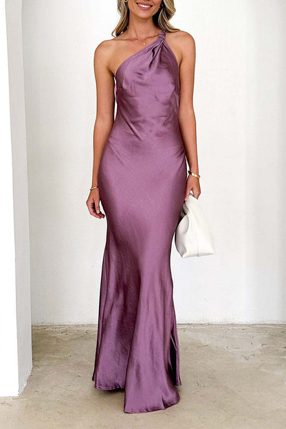 Backless Adjustable Sloping Shoulder Long Dresses