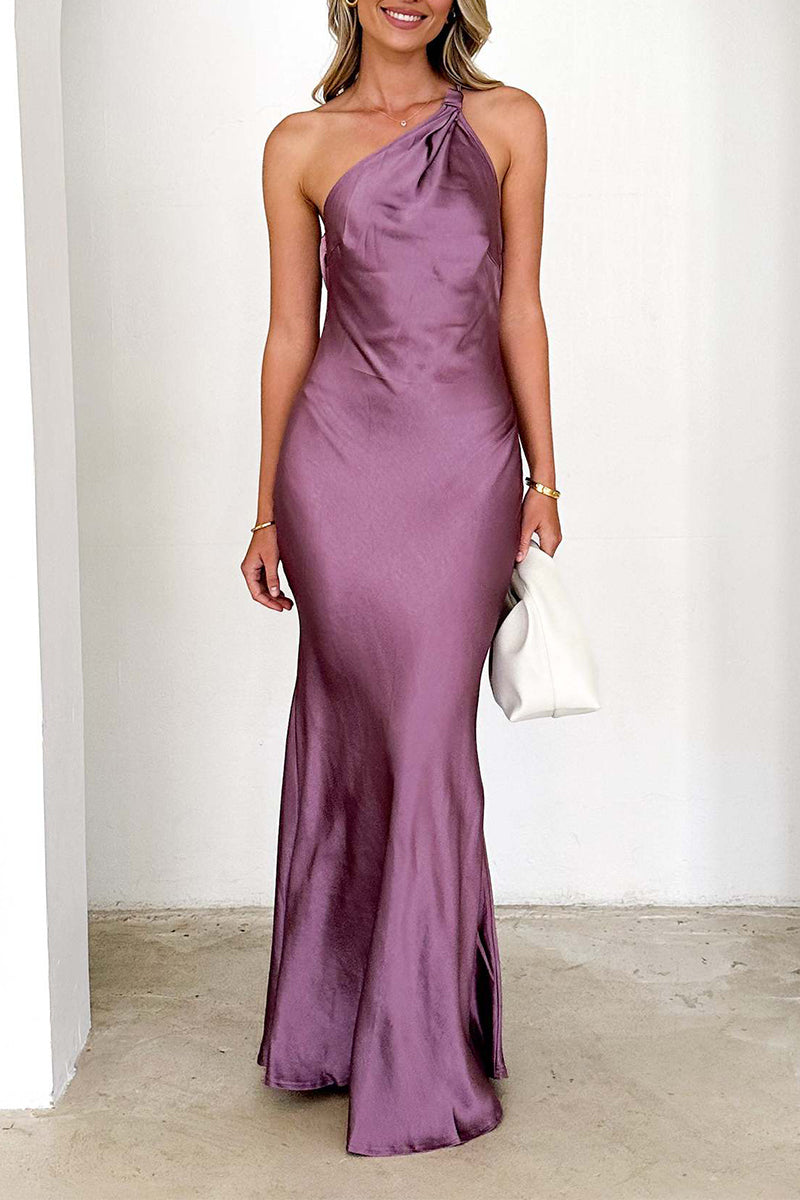 Backless Adjustable Sloping Shoulder Long Dresses