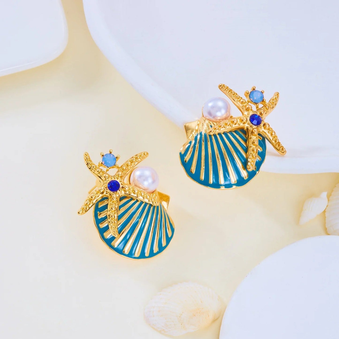 Elegant Starfish Shell Earrings
