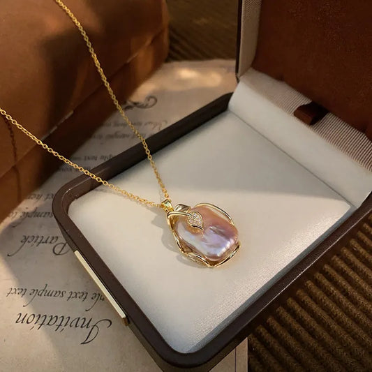 Elegant Pearl Necklace