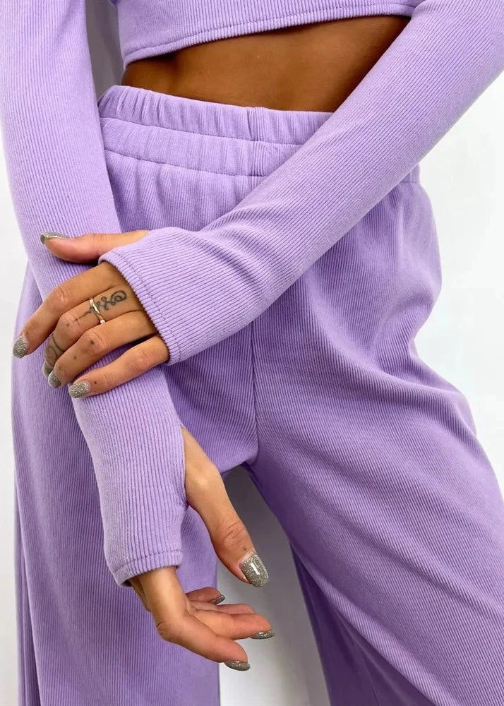 Sleek Comfort - Long Sleeve Crop Top and Wide-leg Pants Set