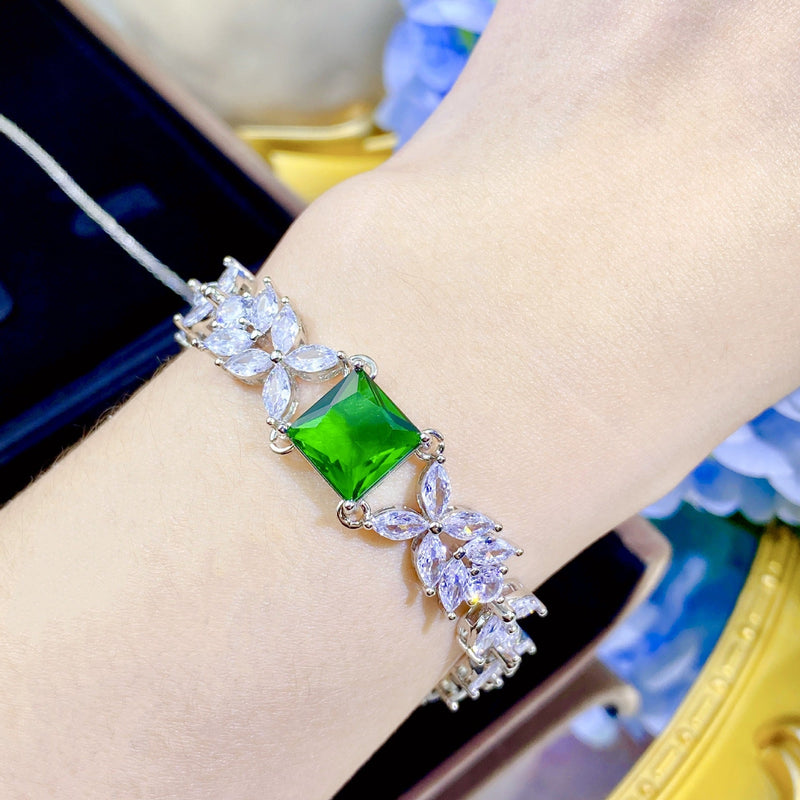 Elegant Green Crystal Bracelet