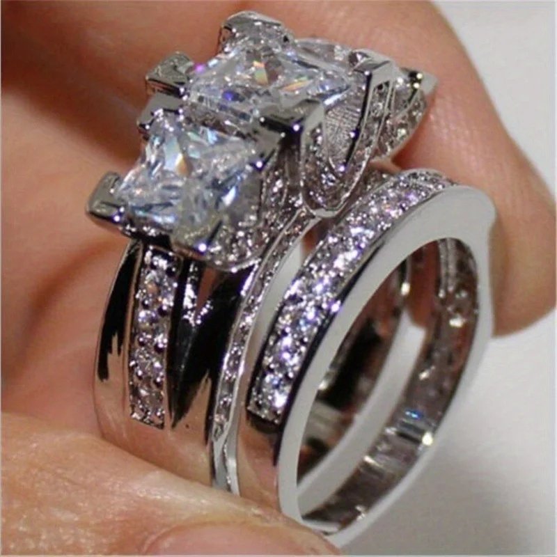 Elegant Crystal Luxury Ring