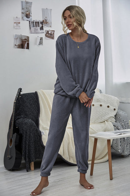 | Grey Crewneck Sweatshirt & Joggers