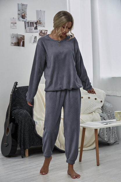 | Grey Crewneck Sweatshirt & Joggers