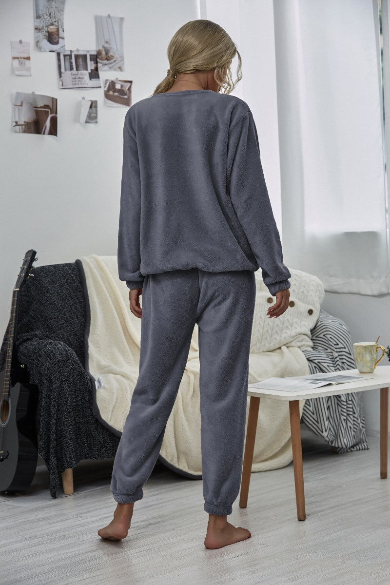 | Grey Crewneck Sweatshirt & Joggers