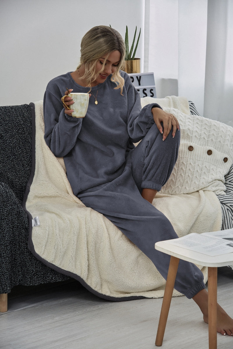 | Grey Crewneck Sweatshirt & Joggers