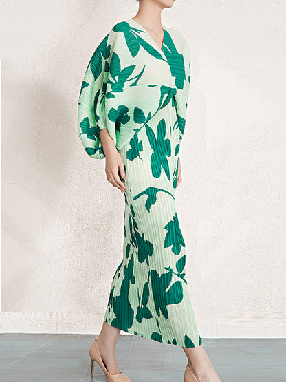 Batwing Sleeves Loose Pleated Printed V-neck Midi Dresses
