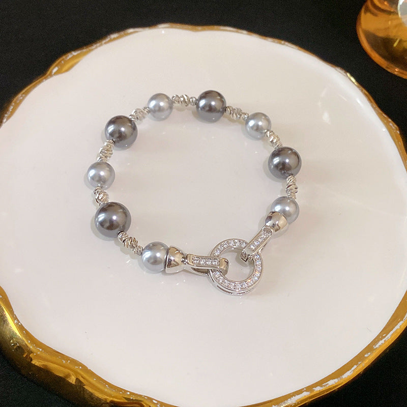 Elegant Pearl Bracelet