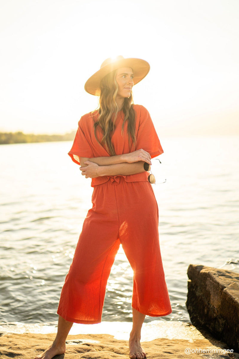 Short Sleeve Top & Elastic Waist Pants
