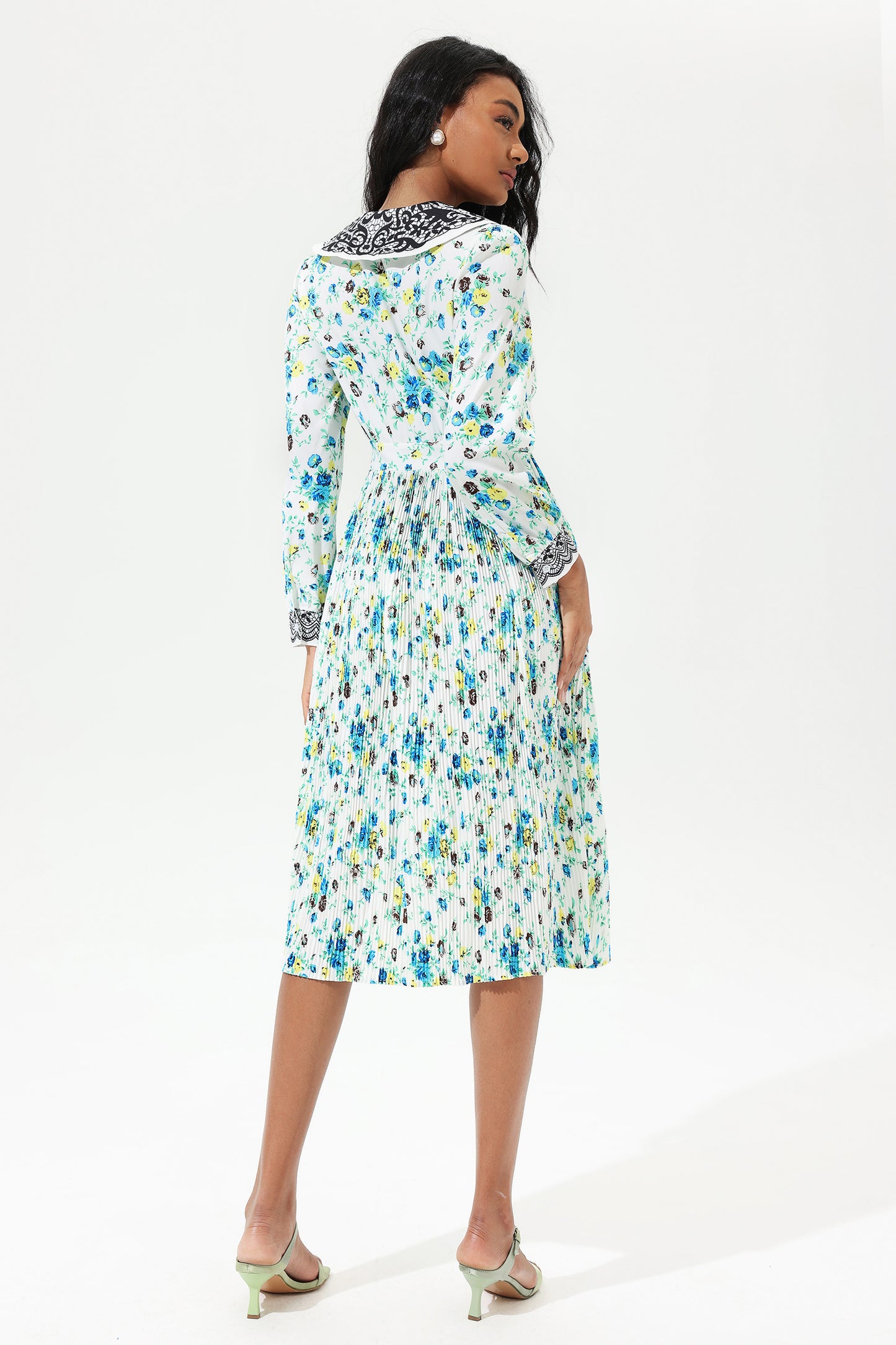 Lantern Sleeve Doll Collar Lace Midi Dress