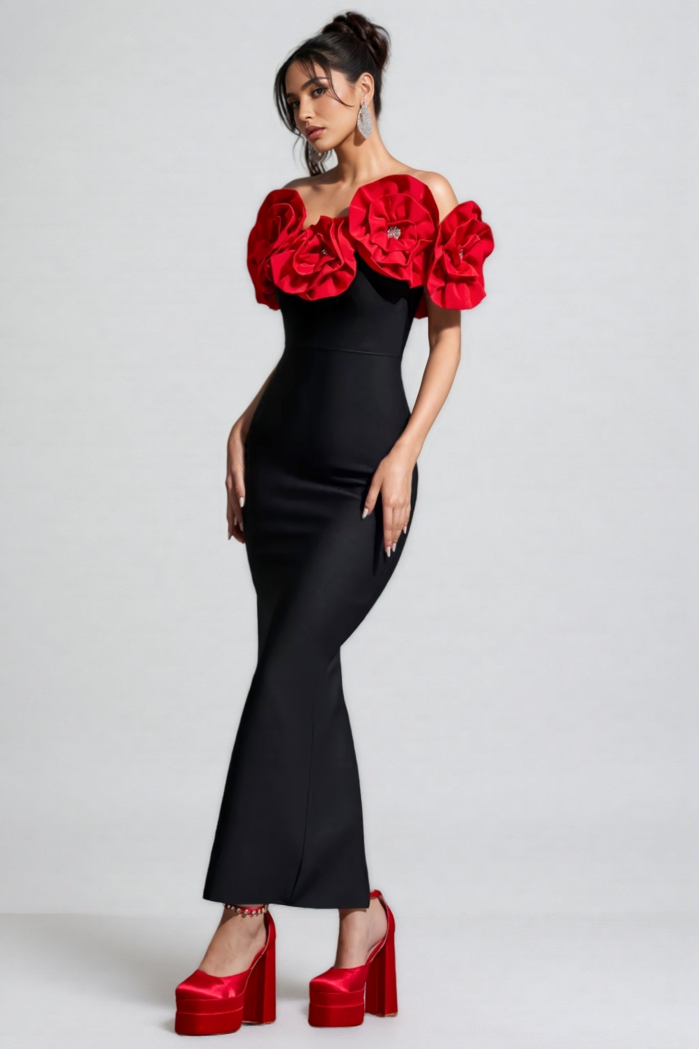 Tulip 3d Flower Bandage Midi Dress