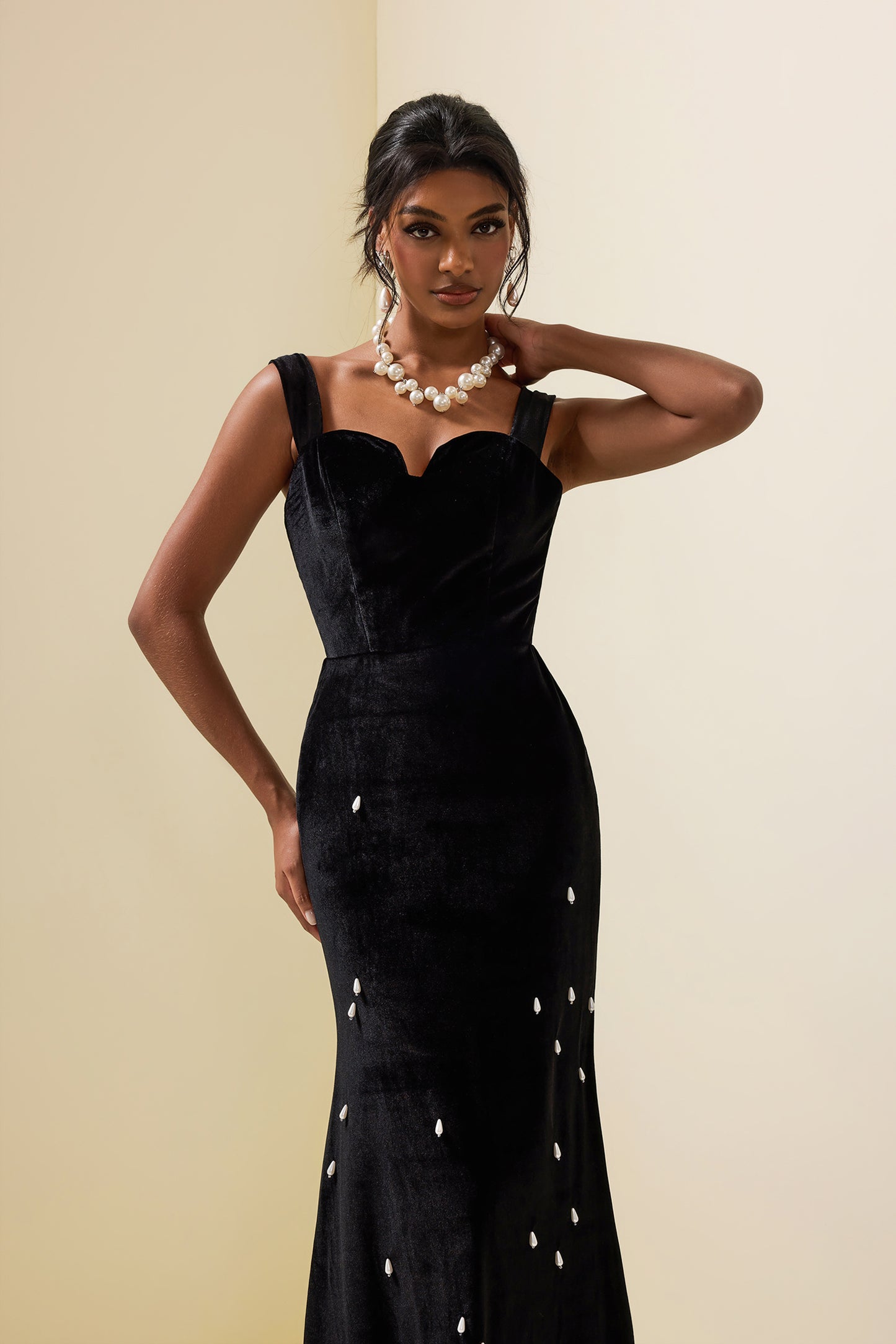 Velvet Faux Pearl Sweetheart Neck Maxi Dress