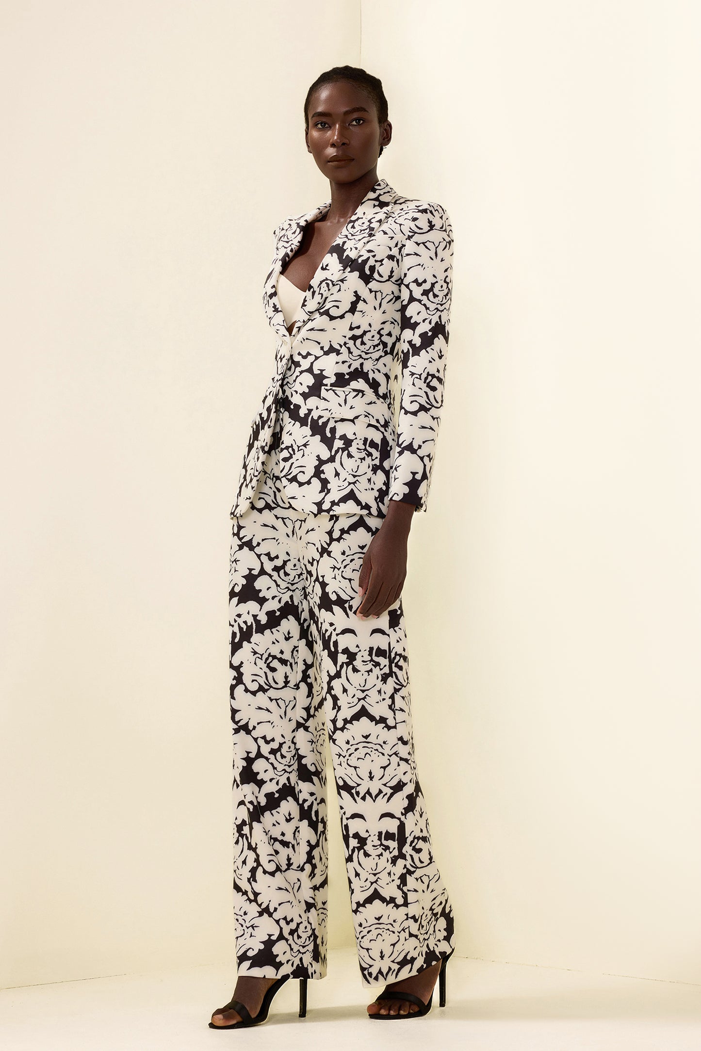 Shoulder Pad Top & Hight Waist Pants Set
