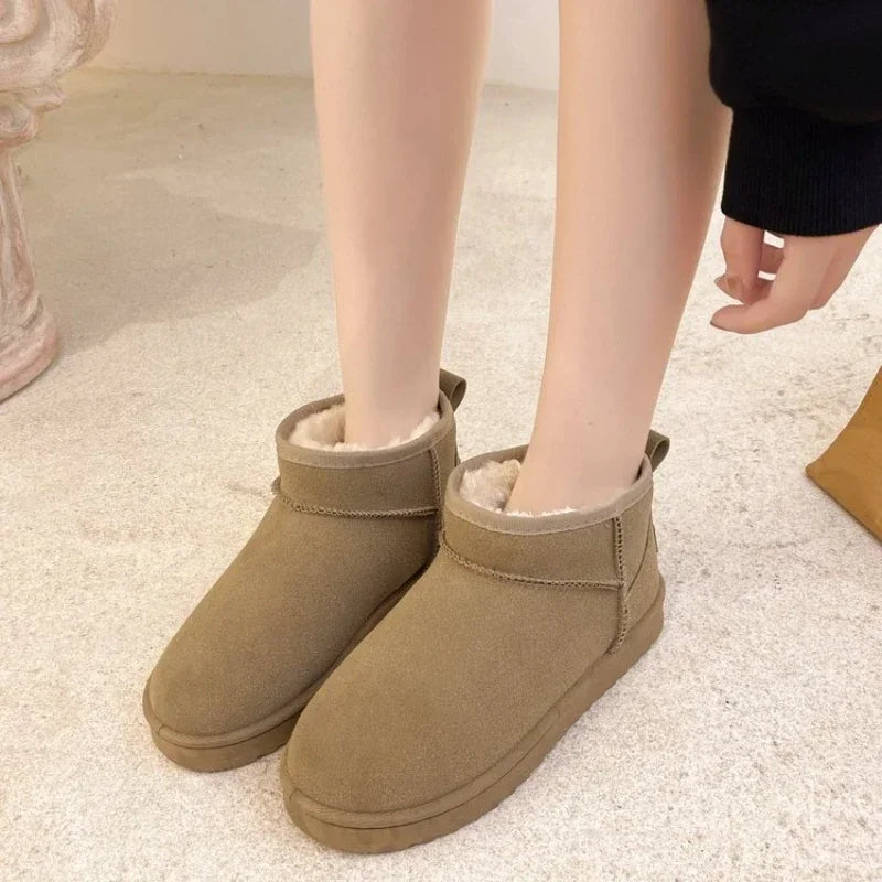 New Stylish Thickened Warm Short Tube Non-slip Black Snow Boot
