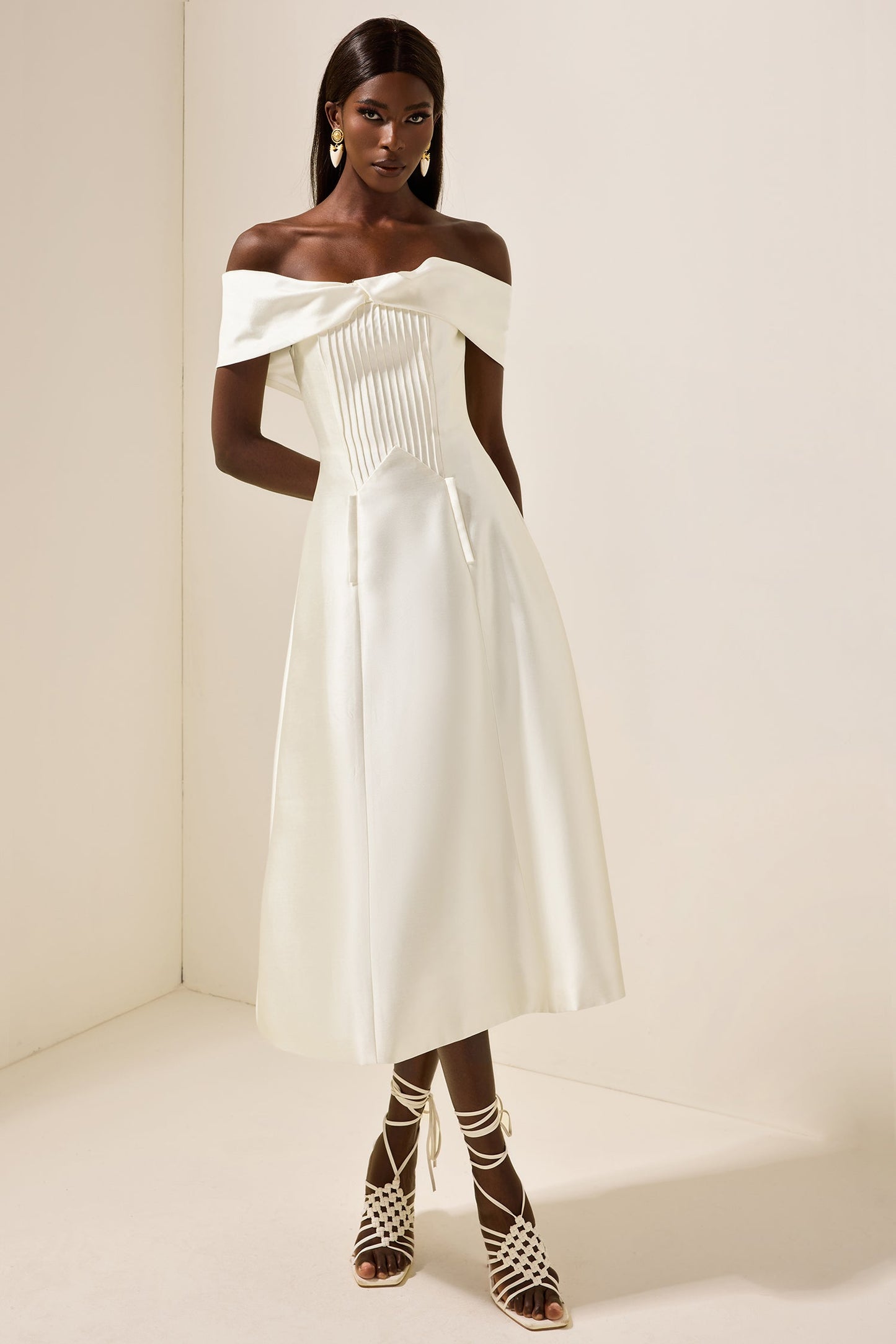 Knotted Pleat Midi Dress
