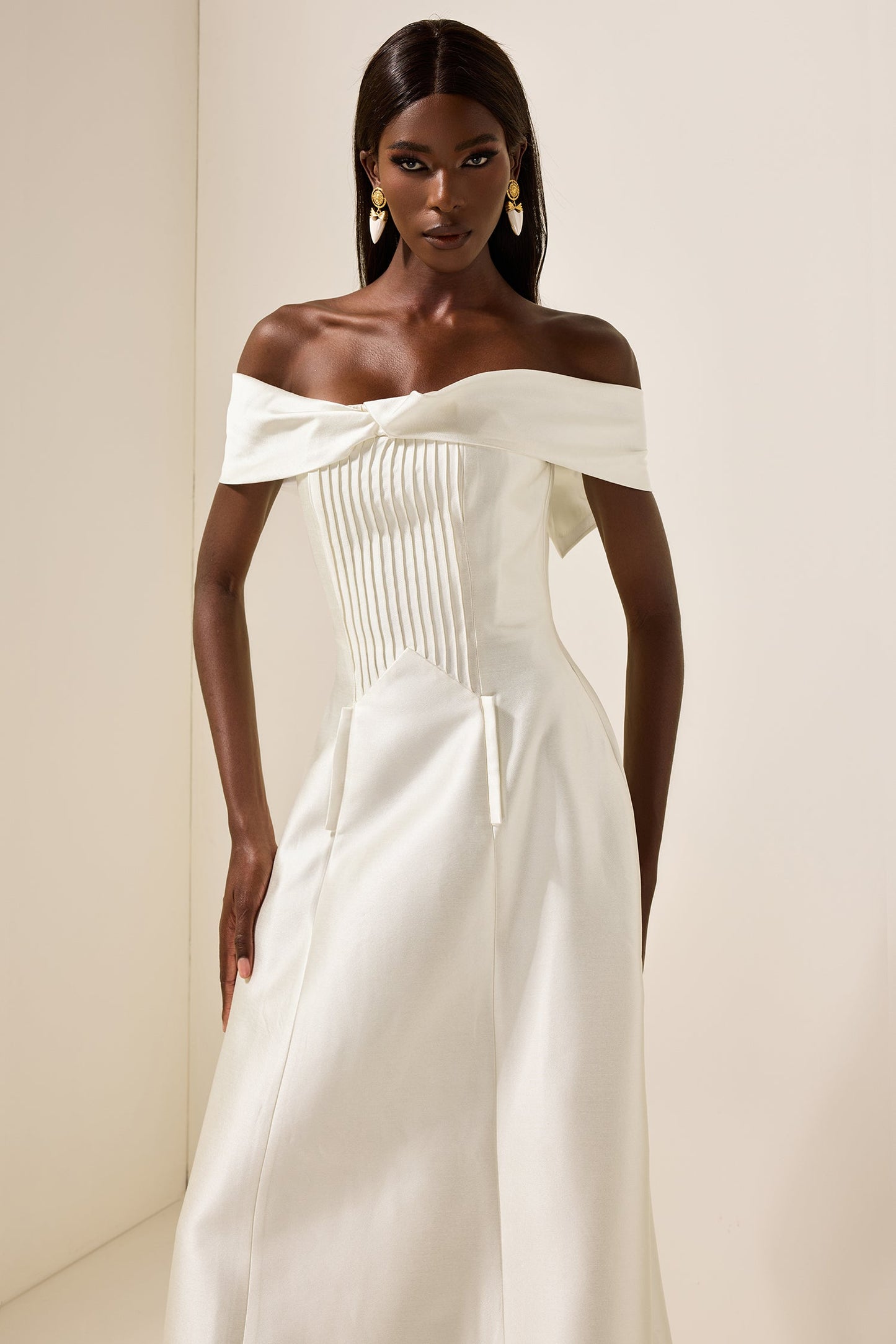 Knotted Pleat Midi Dress