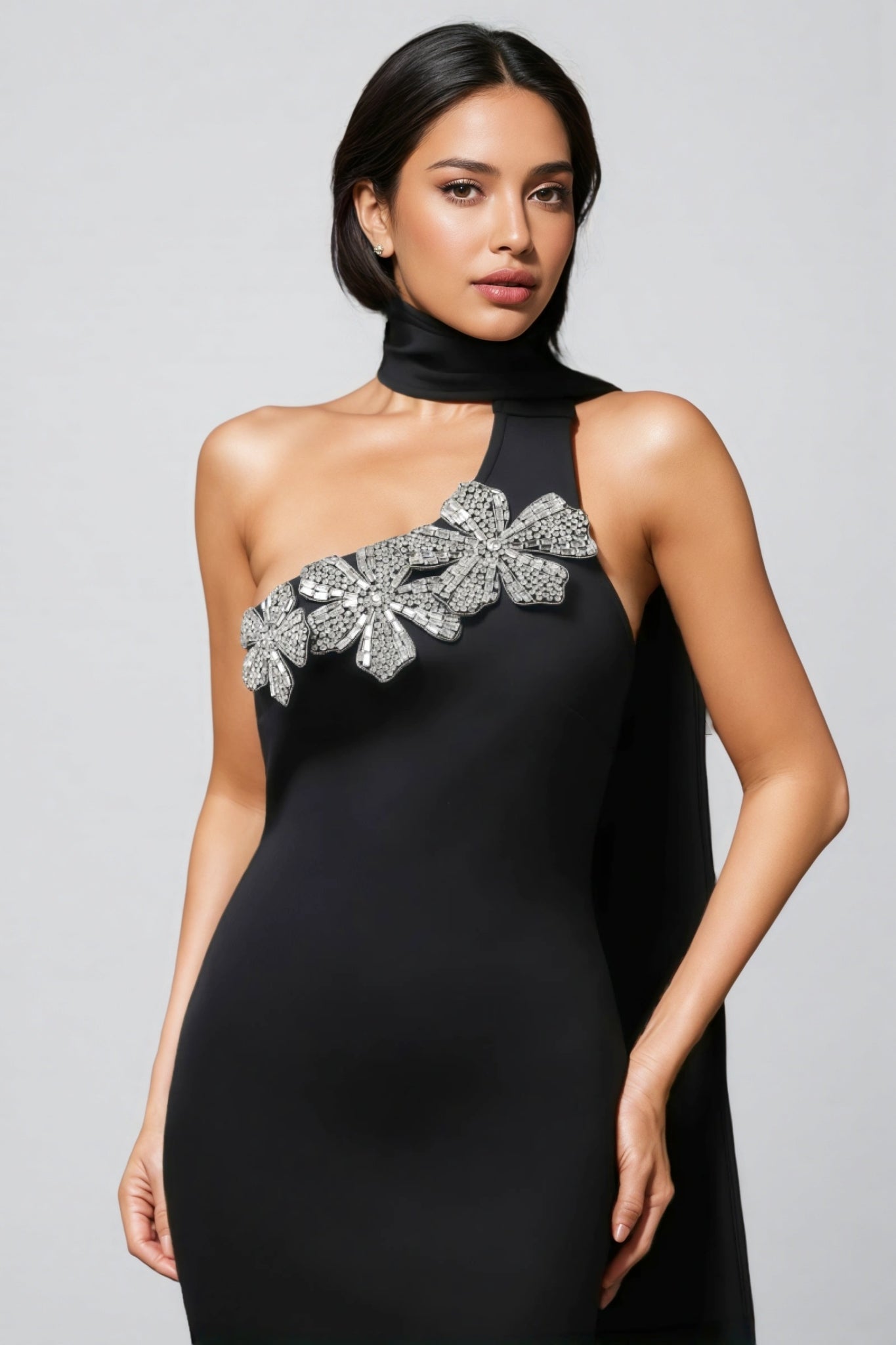 Ridia Sleeveless Black Maxi Dress