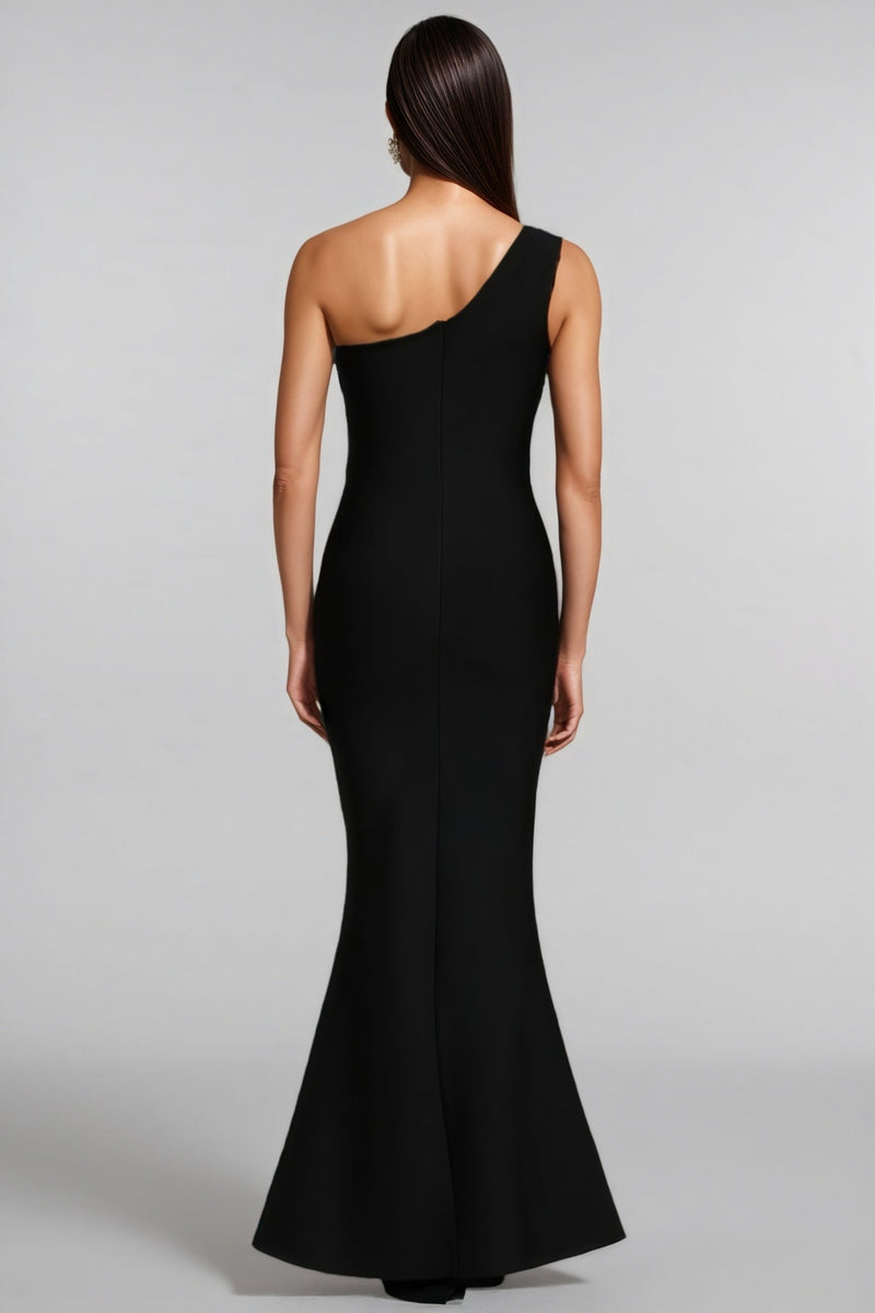 Zavala Sleeveless Diamond Bandage Maxi Dress
