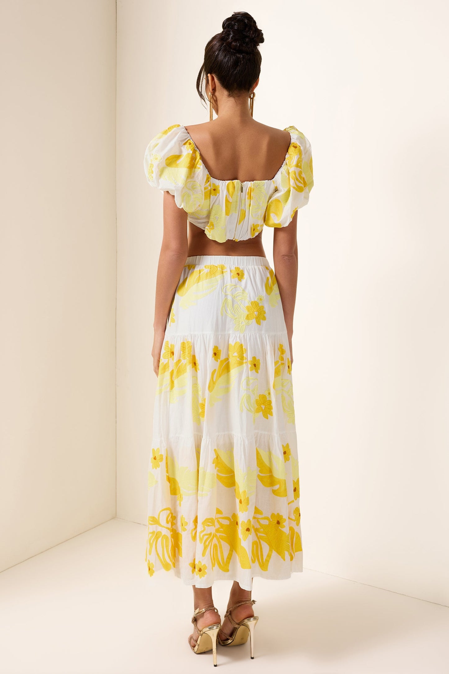Embroidery Off-shoulder Top & High Waist Midi Dress Set