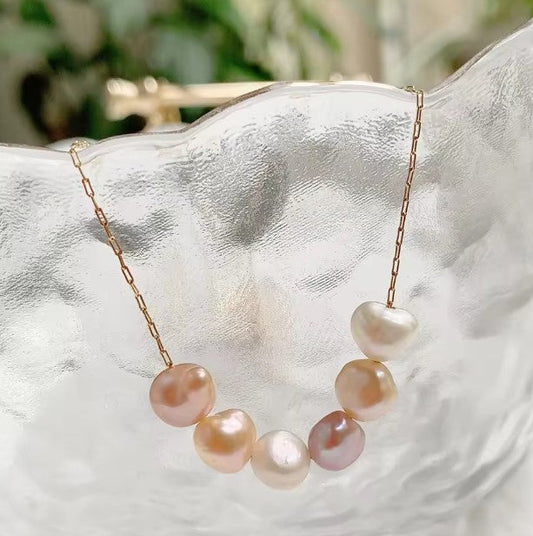 Natural Freshwater Pearl