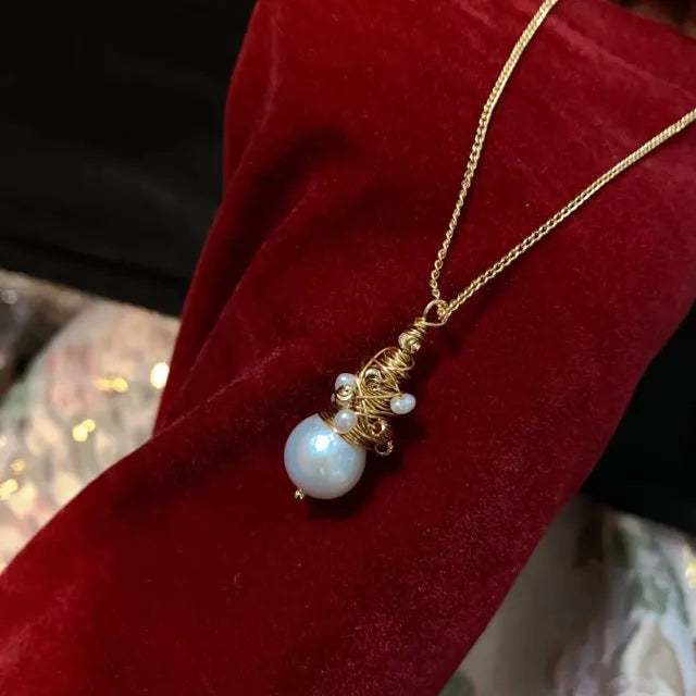 Elegant Moonstone Necklace